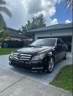 2013 c300 Mercedes Benz