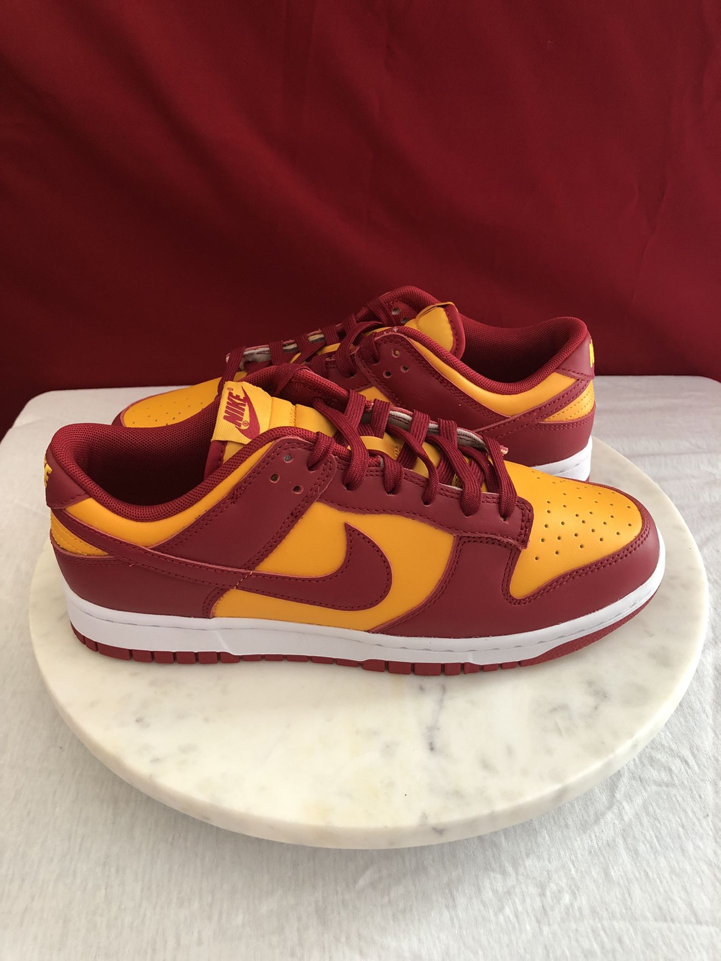 Nike Dunk Low “Midas Gold”