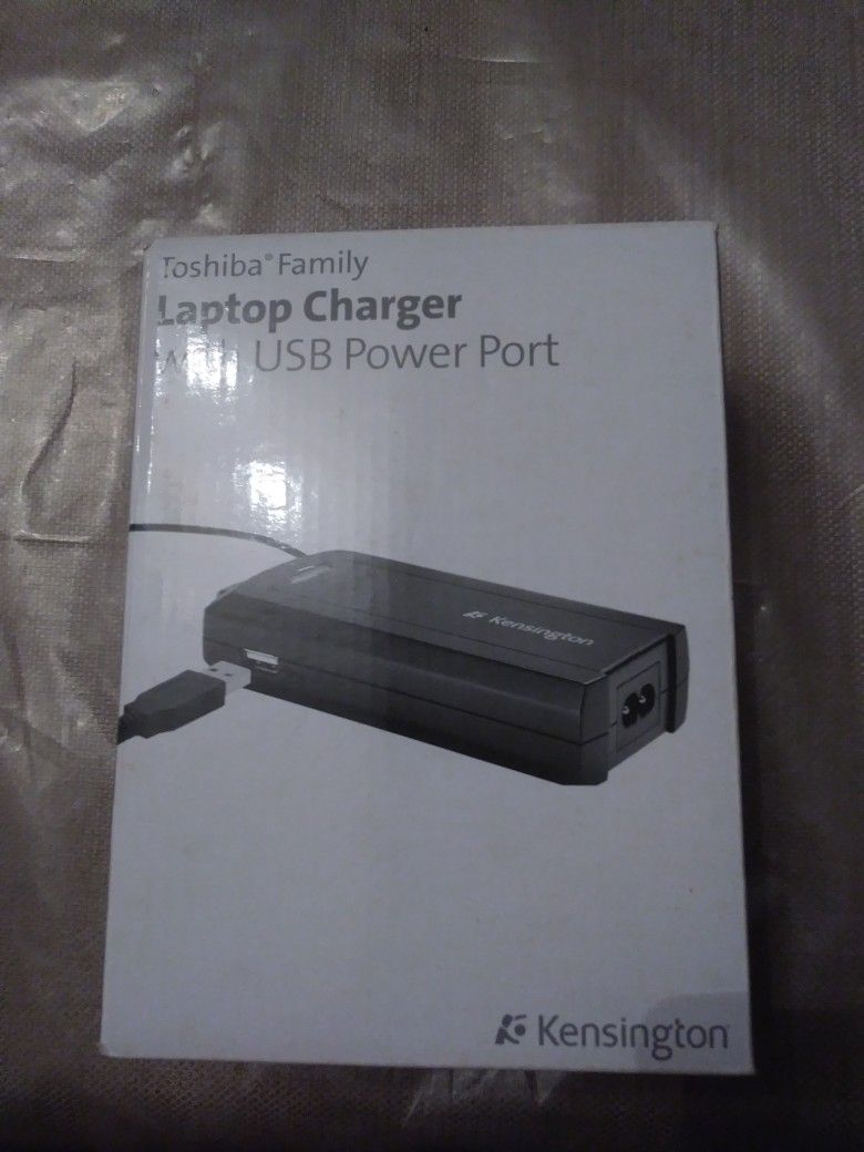 Toshiba Family Laptop Charger W/USB Power Port