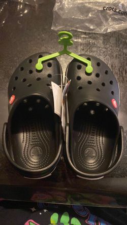 Boys crocs