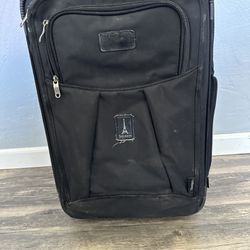 TravelPro Crew Carryon Luggage