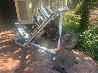 Leg Press Machine
