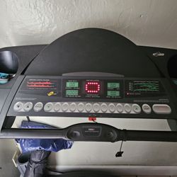 Treadmill 