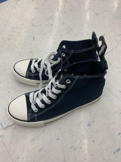 Brand new size 7 woman