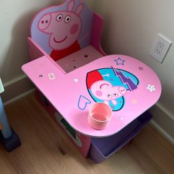 Pink Peppa pig chair Desk