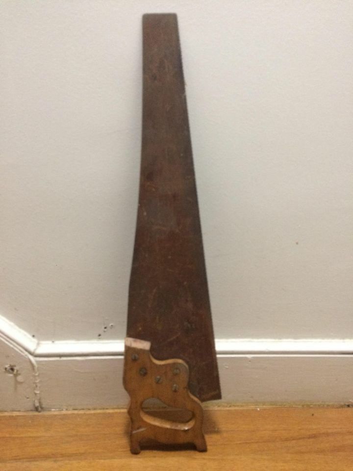 Tools Large Saw. Message me anytime if interested or if you want more
