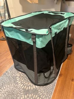 Large collapsible Dog crate!