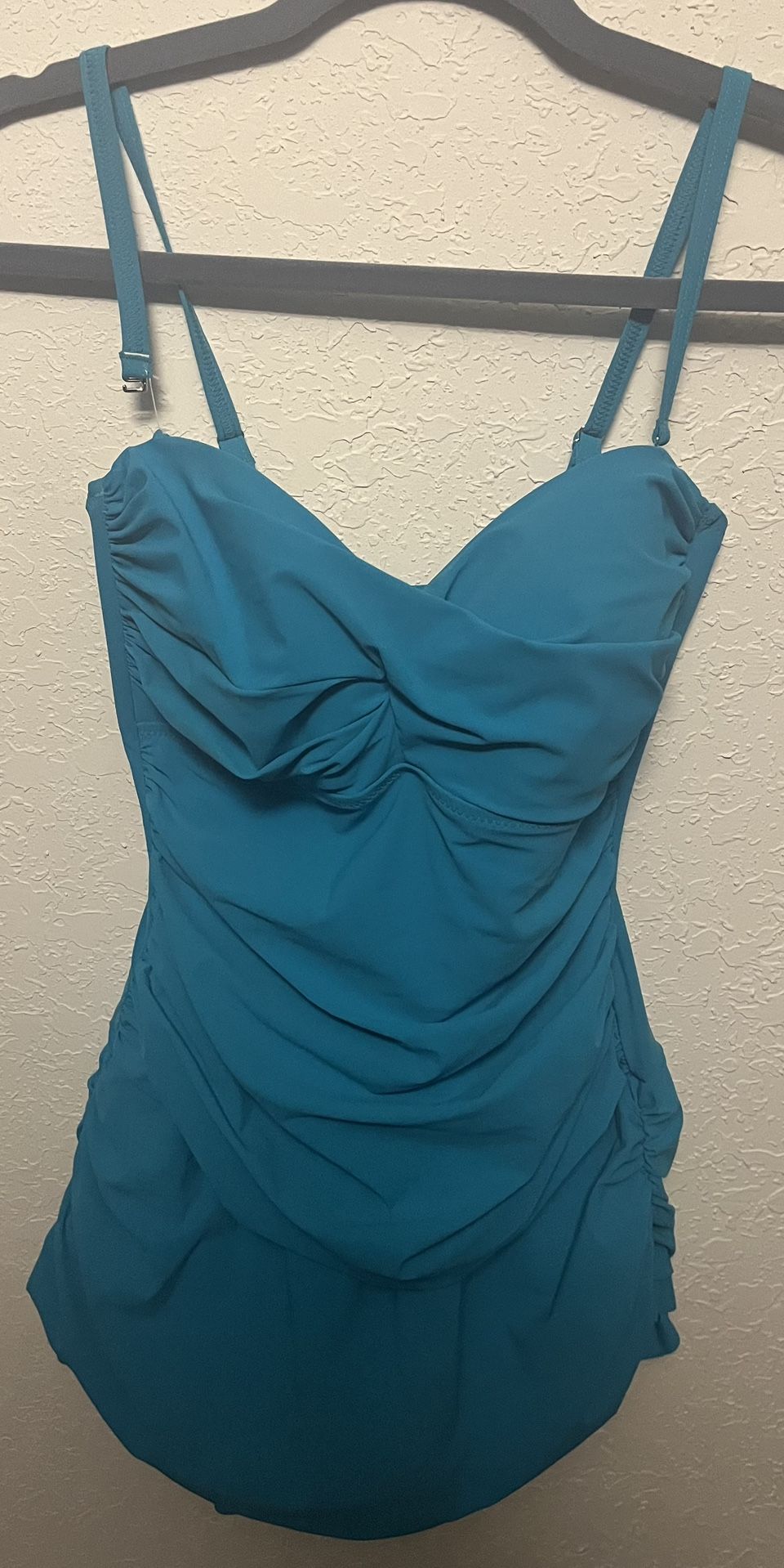 Brand New Size 10 Gottex Bathing Suit 