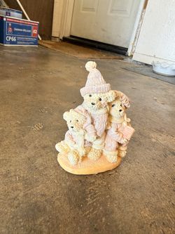 vintage Greenbrier polystone figurine