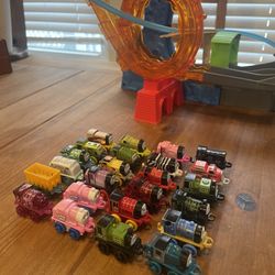 Thomas The Train Minis 