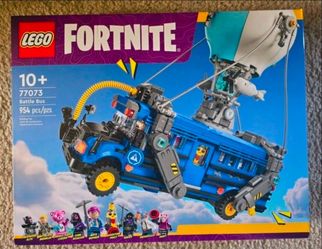 LEGO Fortnite Battle Bus - 77073