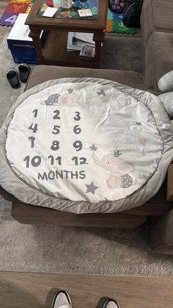 Baby throw pillow