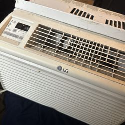 WINDOW unit LG Practically New  BEST Air Conditioner OFFER