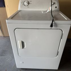 Kenmore 100 Series Gas Dryer