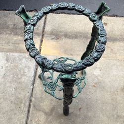 Heavy Metal Flower Stand