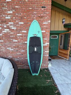 Anderson 8’3” Stand Up Paddle Surfboard • Single Fin Included