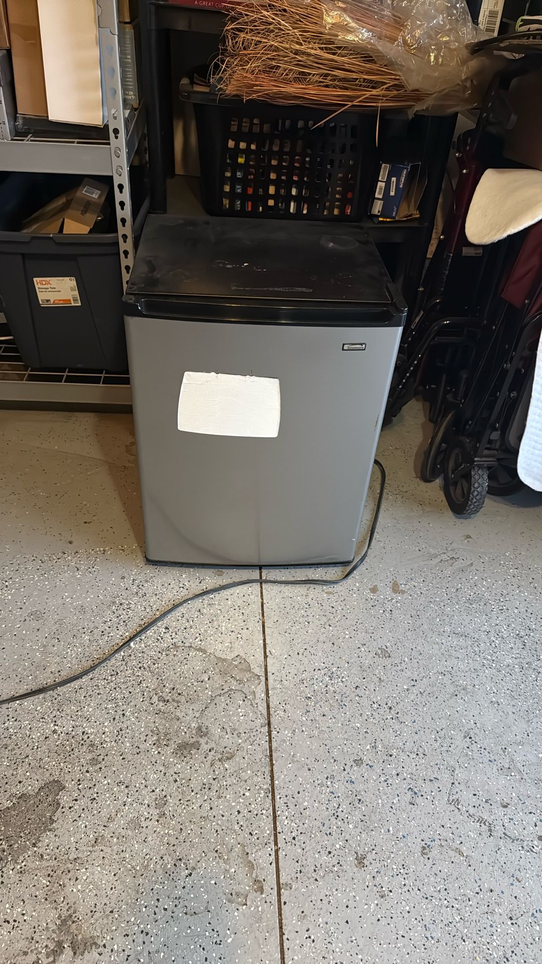 Mini Fridge Ken wood