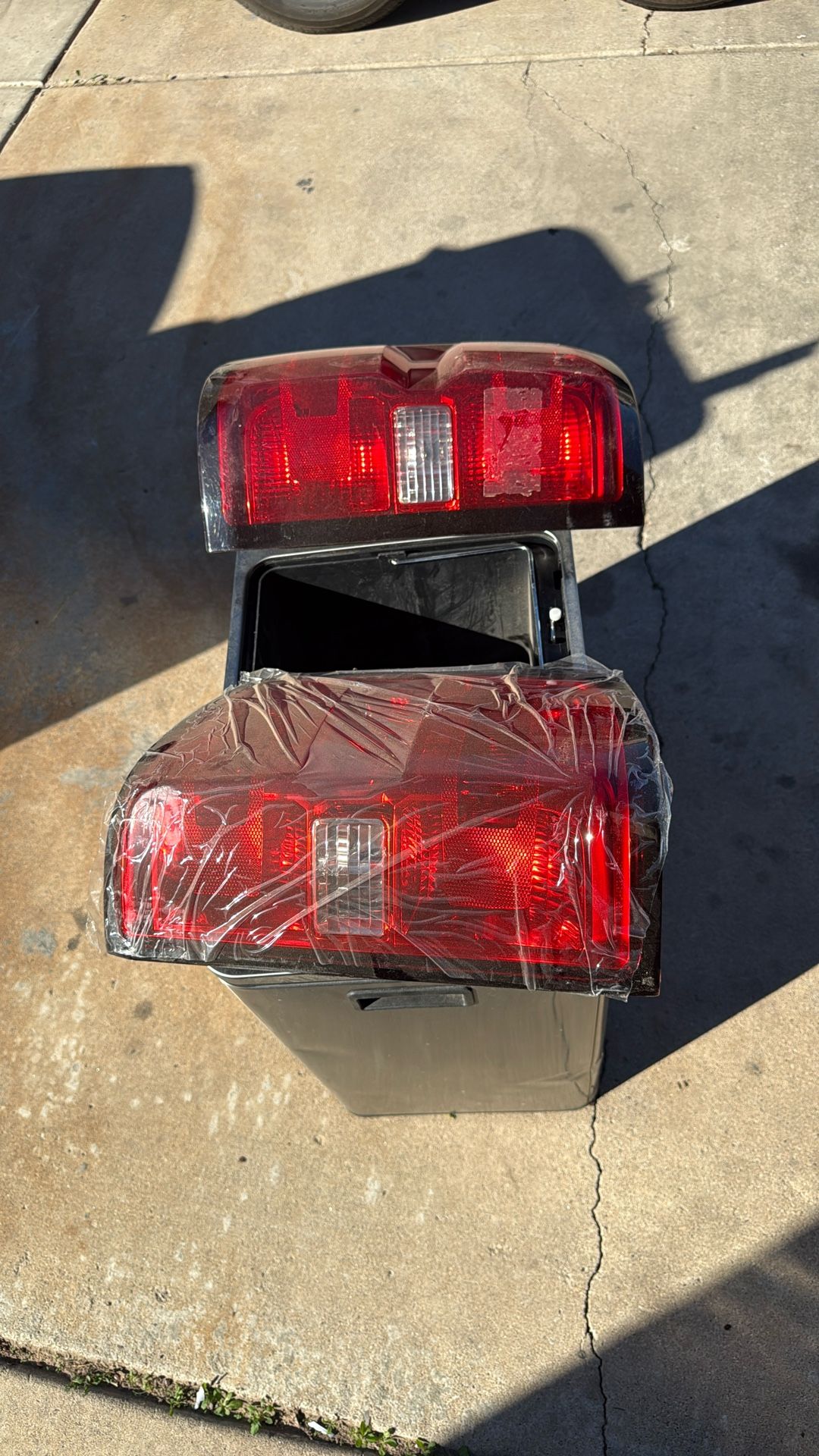 2014-2018 Silverado Tail Lights