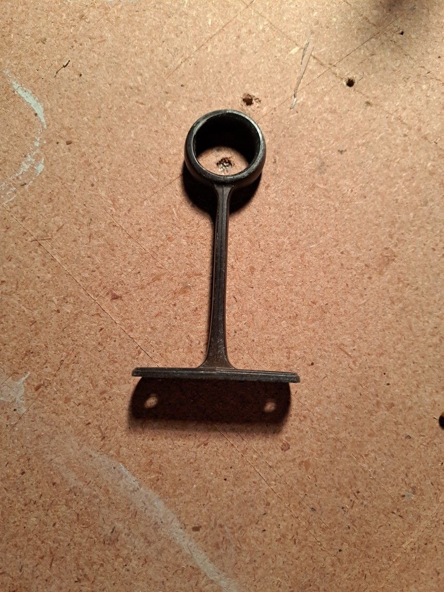 Middle Curtain Rod bracket