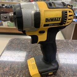 Dewalt 