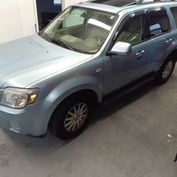 2010 Mercury Mariner