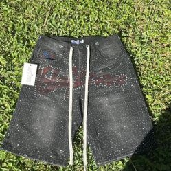 Valelives black and red rhinestone jorts size 32