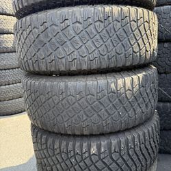 🚀✅315/70/R17 Vendo Set De Llantas Goodyear Instaladas Y Balmecdas Las 4 Por $220