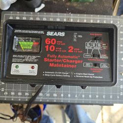 Sears Craftsman 60 Amp Starter Charger Like New