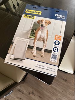 Medium size doggy door