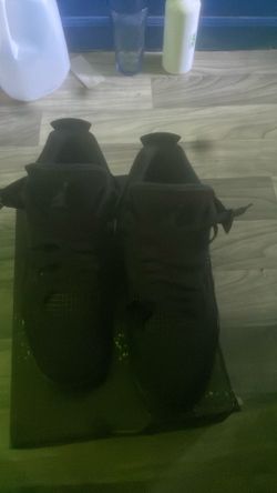 Jordan 4 Black Cats