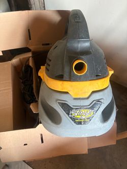 Stinger Wet/Dry Vac