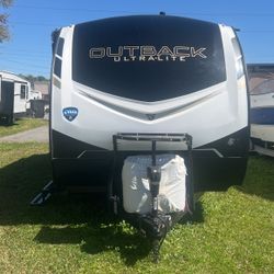 2021 Keystone Outback Ultra Light Exterior White Interior Beige 