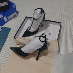 BADGLEY MISCHKA SIZE 5