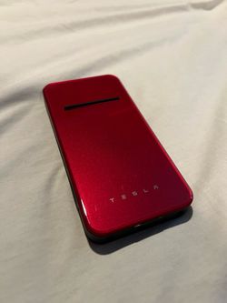 Tesla Portable Wireless Phone Charger 2.0 Red
