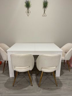 Dining set