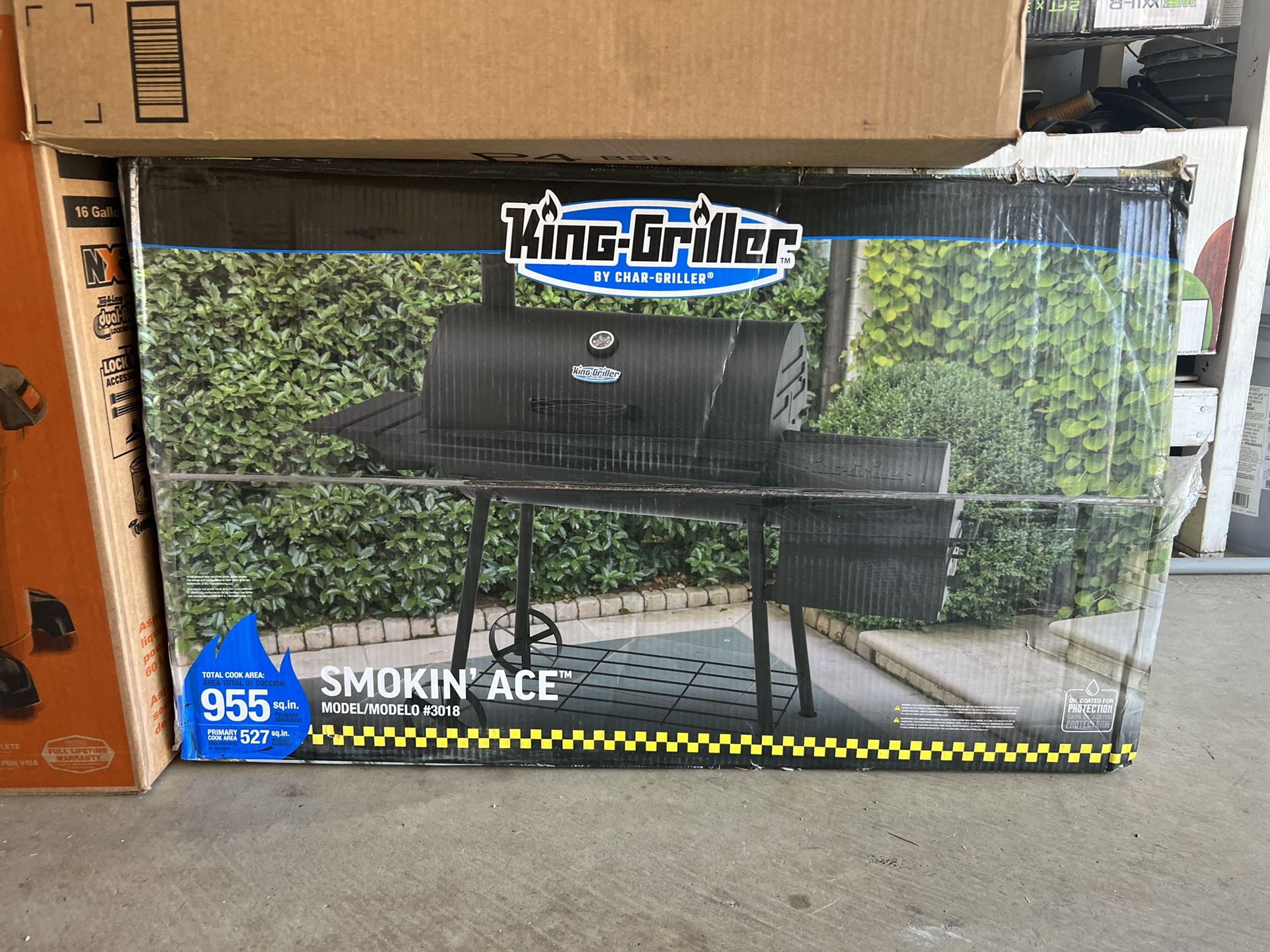 King-Griller Smokin’ Ace 30-in W Black Barrel Charcoal Grill