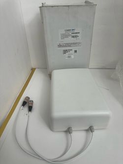 New CommScope Andrew DAS directional antenna