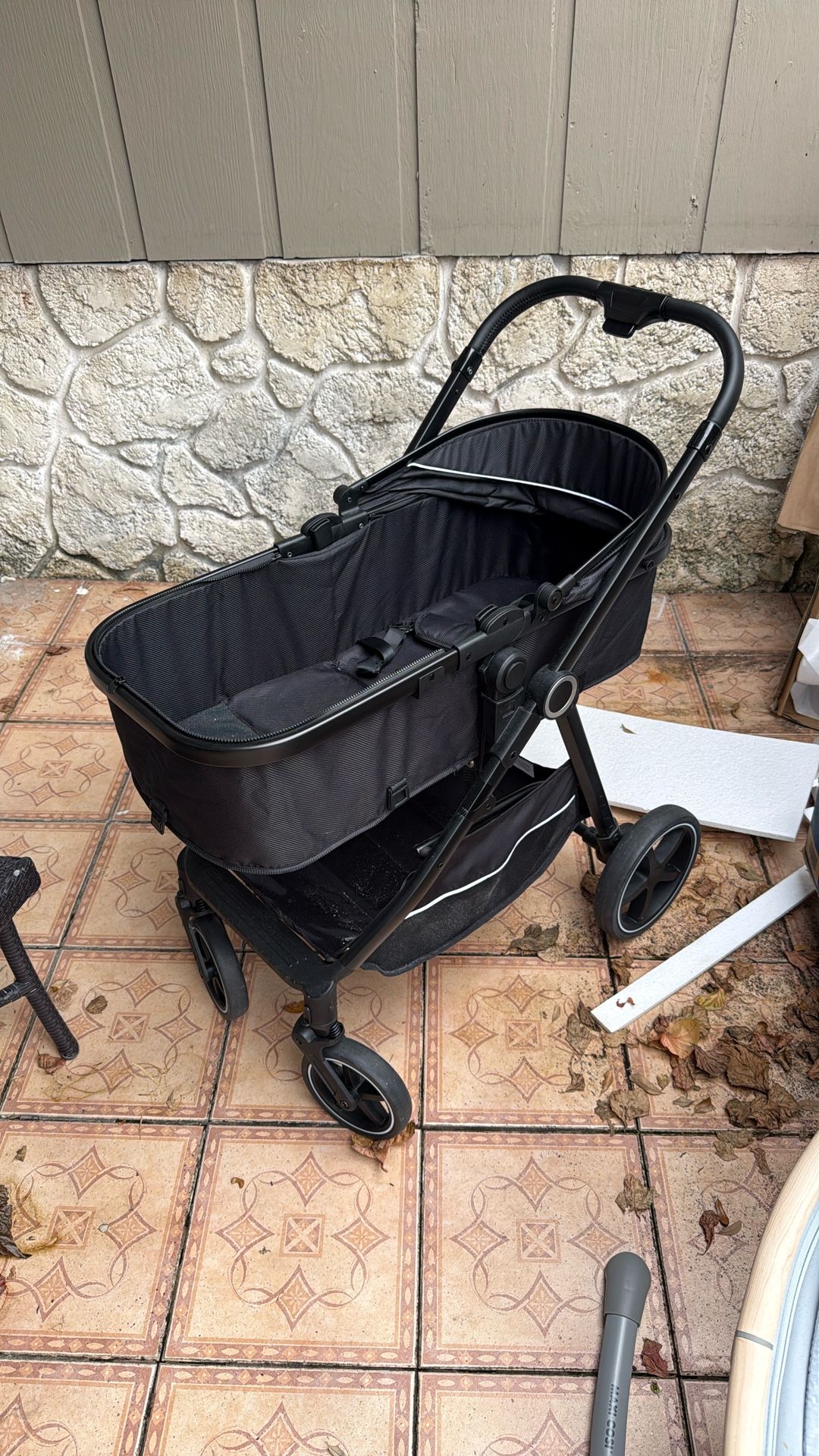 Stroller 
