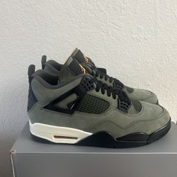 Jordan 4 Undefeated Size 13