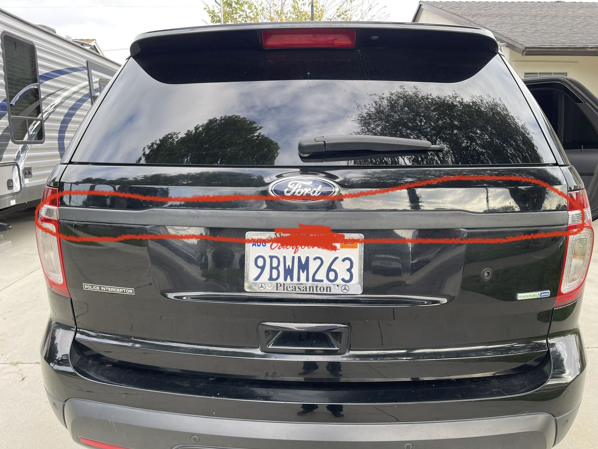 Ford Explorer Trunk Center Part for Sale in Wilmington, CA OfferUp