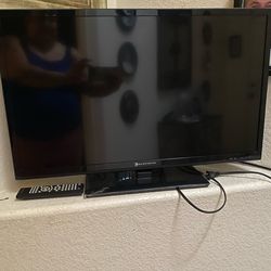 32 inch flat screen with remote