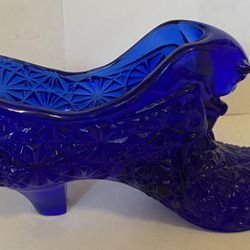 Fenton Cobalt Blue Daisy Cat Head Figurine Shoe