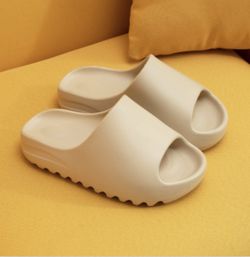 Womens Slippers 10% Discount