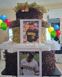 Pinata Cake