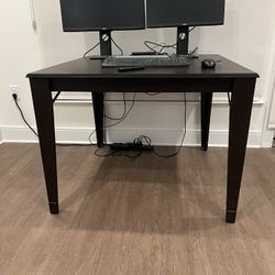 Frontgate Table
