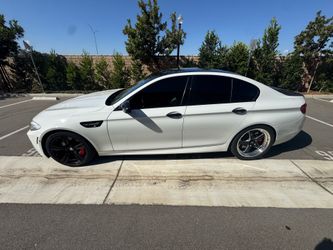 2013 BMW M5