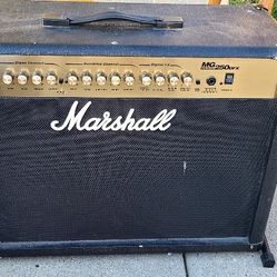 Marshall MG Series 250DFX