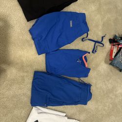 Xs Scrubs $5 Each Some With Tags Or Used Only A Couple Times