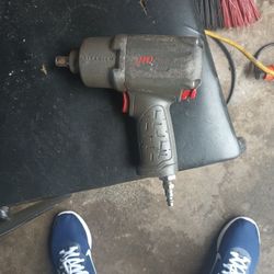 Ingersoll 2235q Timax - 2 1/2 Air Impact Wrench 