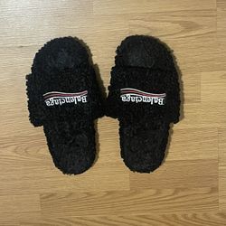 Balenciaga Fur Slides Men’s US 11